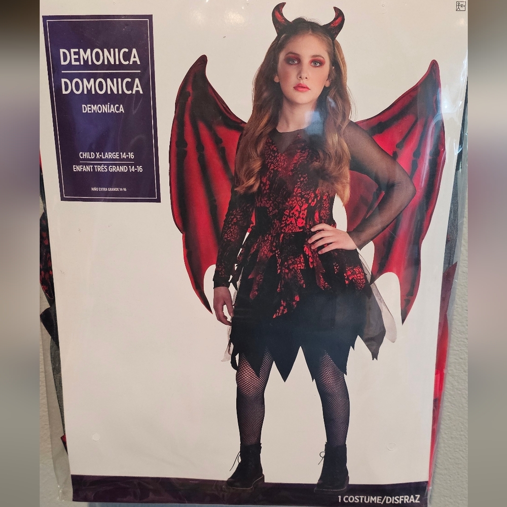 Girls Demonica Halloween Costume (Size Child X-Large 14-16)